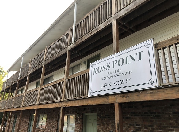 Ross Point Apartments - Auburn, AL