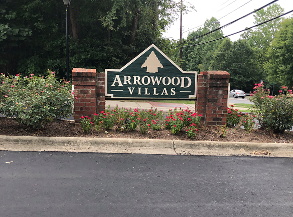 Arrowood Villas Apartments - Charlotte, NC