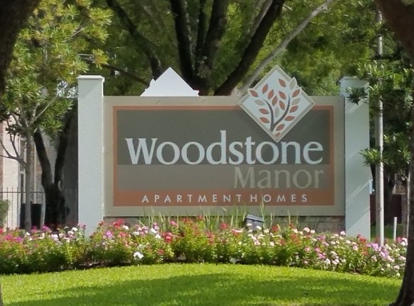 Woodstone Manor - Houston, TX
