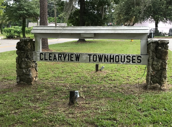 Clearview Townhouses Apartments - Jacksonville, FL