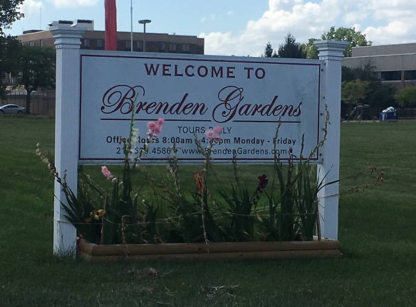 Brenden Gardens Apartments - Springfield, IL