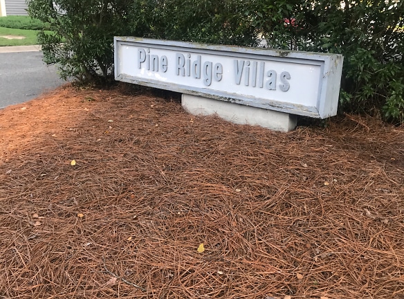 Pine Ridge Villas Apartments - Goldsboro, NC