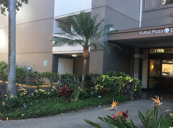 Kukui Plaza Apartments - Honolulu, HI