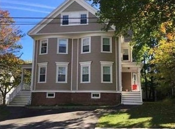 204 Rockland St - Portsmouth, NH