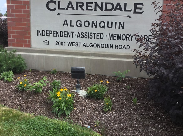 CLARENDALE OF ALGONQUIN Apartments - Algonquin, IL