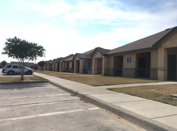 Sterling Springs Villas Apartments - Midland, TX