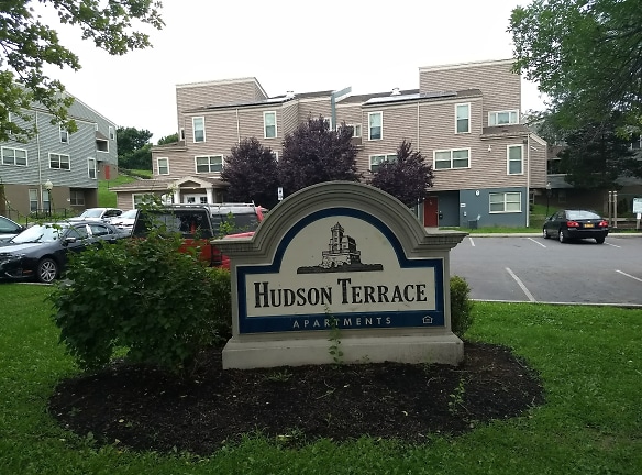 Hudson Terrace Apts Apartments - Hudson, NY