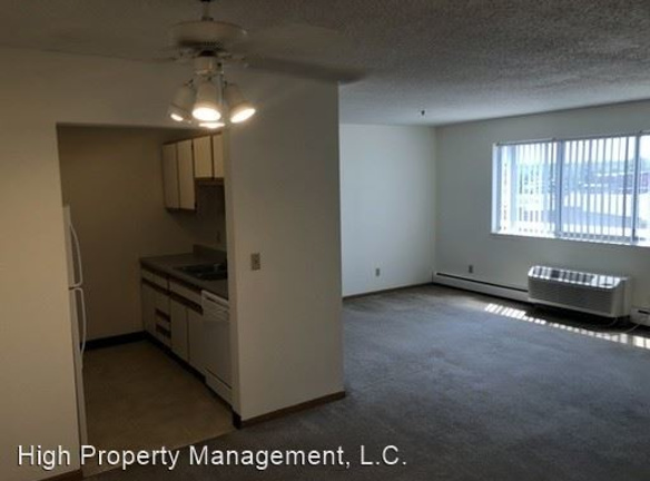 IA Single Family Apartments - Cedar Rapids, IA