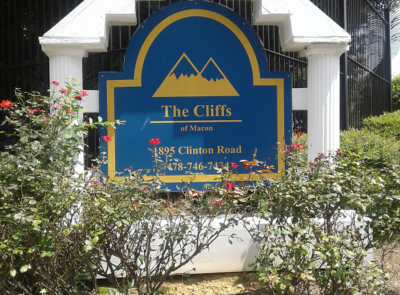The Cliffs Apartments Logo - Macon, GA