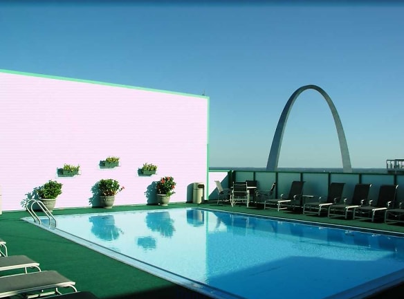 The Gentry's Landing Apartments - Saint Louis, MO