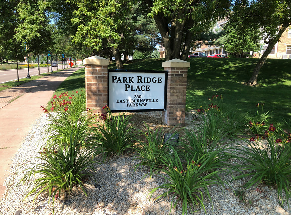 Park Ridge Place Apartments - Burnsville, MN