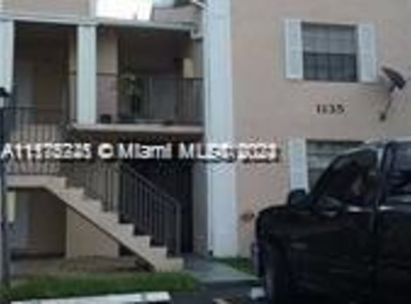 1135 N Franklin Ave #1135B - Homestead, FL