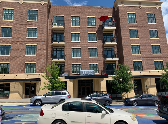 150 Coxe Ave Apartments - Asheville, NC