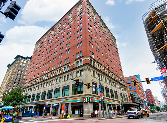 The Roosevelt Building Apartments - Pittsburgh, PA