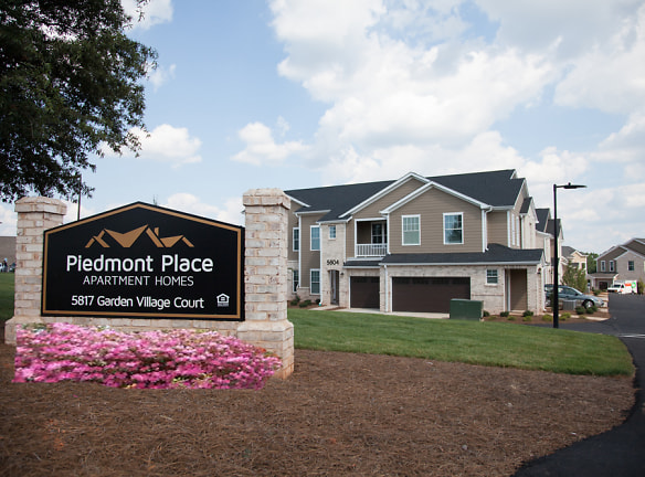 Piedmont Place Apartments - Greensboro, NC