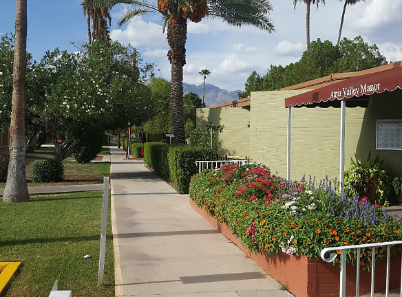 Atria Valley Manor Apartments - Tucson, AZ