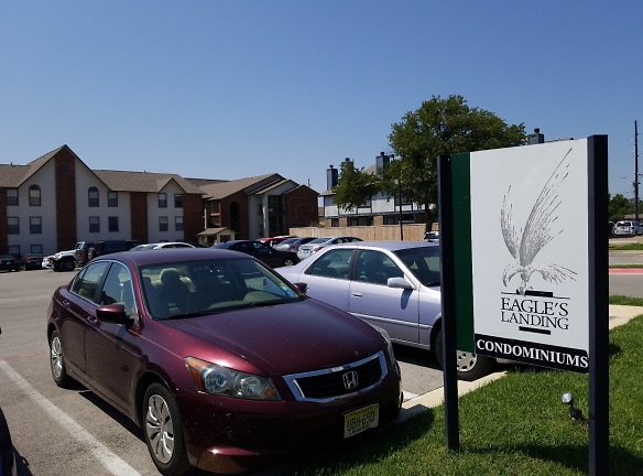 Eagle's Landing Condominiums Apartments - Denton, TX