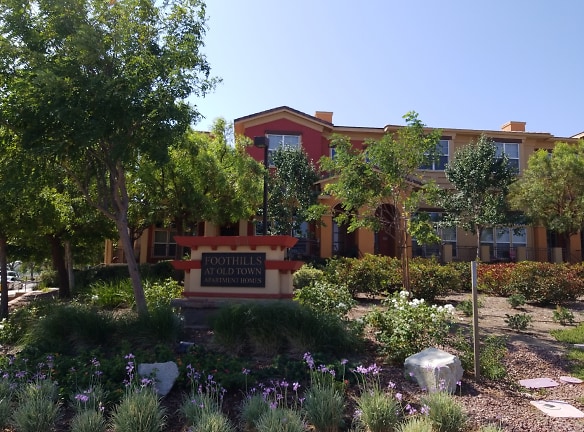 Foothills At Old Town Apartments - Temecula, CA