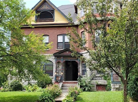 201 Green St Syracuse NY 13203 Home For Rent Rentals com