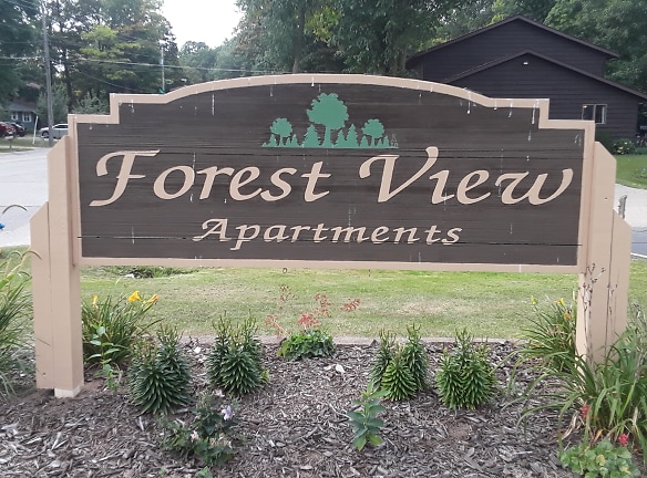 Forestview Court Apartments - Appleton, WI