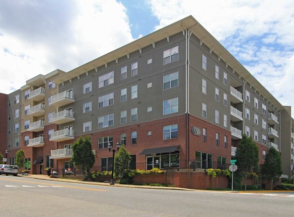 909 Broad Street Apartments - Athens, GA