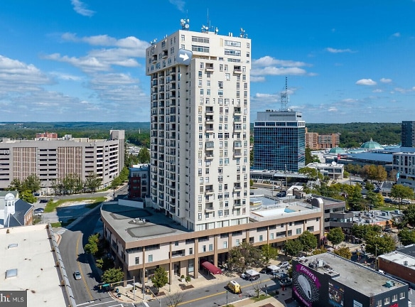 28 Allegheny Ave #1401 - Towson, MD