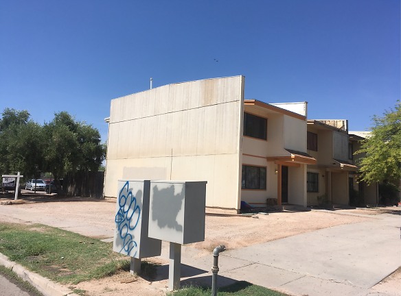 Delmoral Villas Apartments - Tucson, AZ