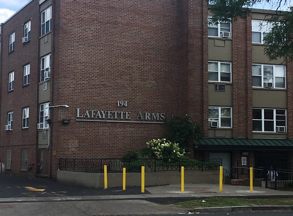 Lafayette Arms Apartments - Hartford, CT