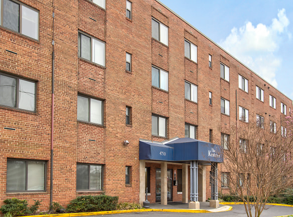 Bradley Crossing Apartments - Chevy Chase, MD