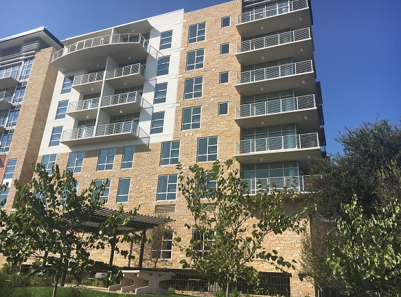 The Village At The Triangle Apartments - Austin, TX