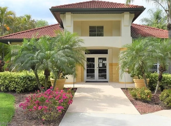 11530 Villa Grand #1104 - Fort Myers, FL