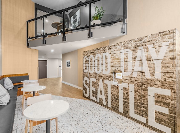 999 Hiawatha Apartments - Seattle, WA