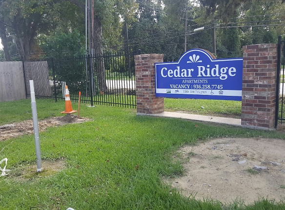 Cedar Ridge Apartments - Dayton, TX