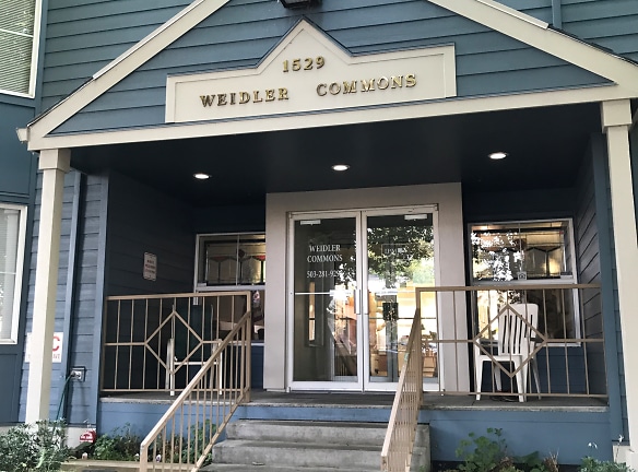 Weidler Commons Apartments - Portland, OR