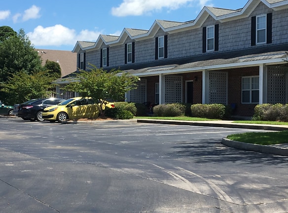 Myrtle Grove Village Apartments - Wilmington, NC