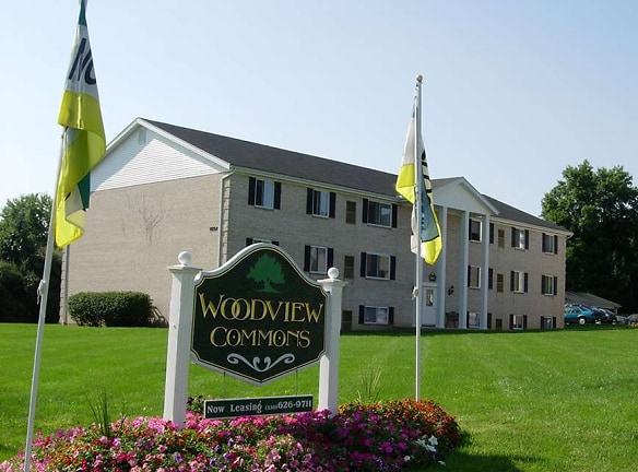 Woodview Commons - Streetsboro, OH