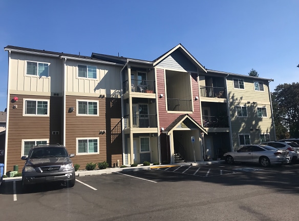 Oak Trace Apartments - Tacoma, WA
