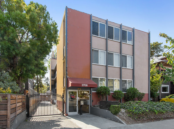 2708 College Ave unit 4 - Berkeley, CA