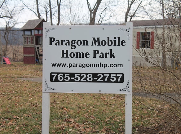 319 Smith Ln - Paragon, IN