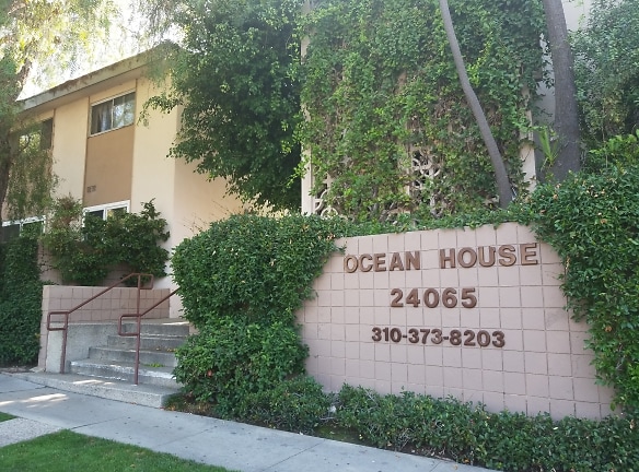 Ocean House Apartments - Torrance, CA
