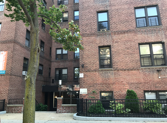 THE DELAWARE Apartments - Brooklyn, NY