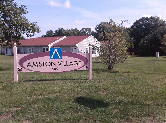 Amston Village Apartments - Colchester, CT