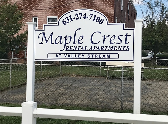 Maple Crest Valley Stream Apartments - Valley Stream, NY