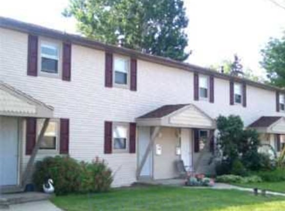Townhouse East - Manlius, NY