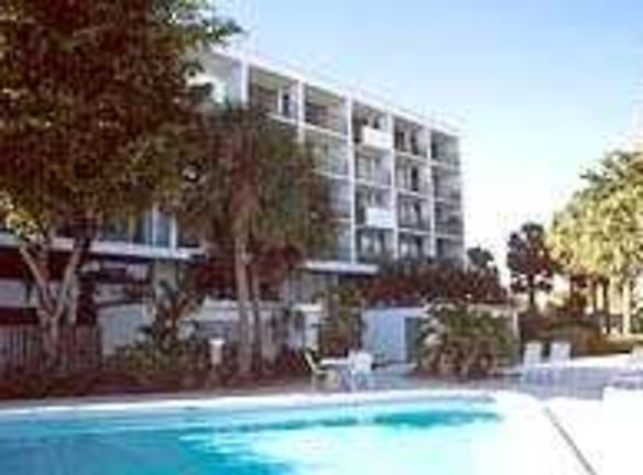 Lakeshore Club Condominiums - West Palm Beach, FL