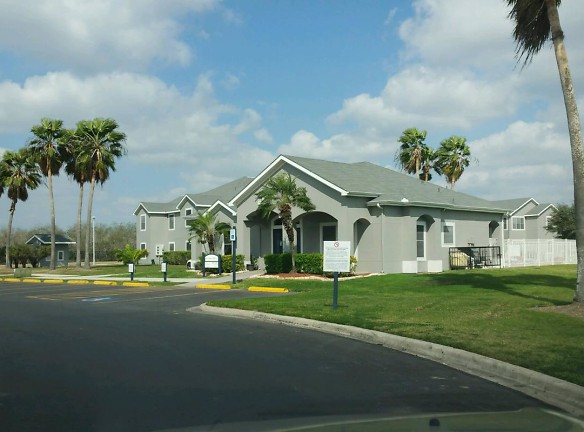 Canal Place Apartments - San Benito, TX