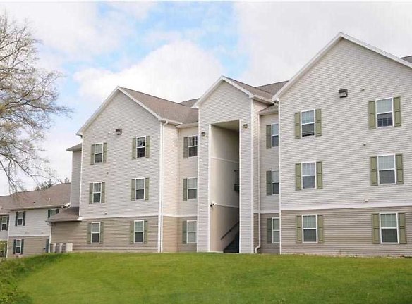 South Rock Apartments - Slippery Rock, PA