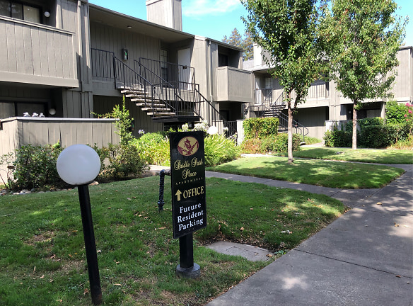 Bridle Path Place Apartments - Stockton, CA