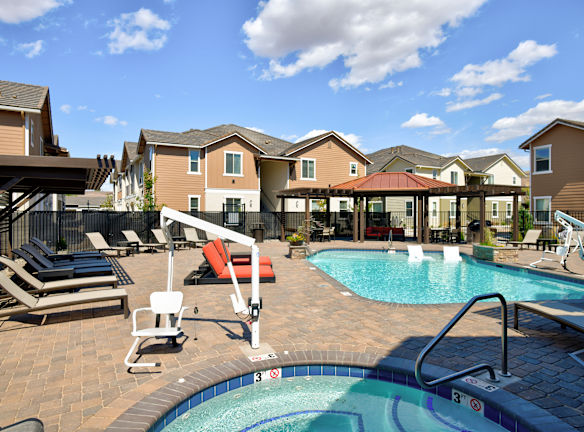Silverado Apartments Sparks