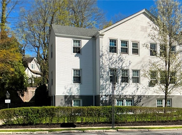 290 Manville Rd N 6 Apartments - Pleasantville, NY